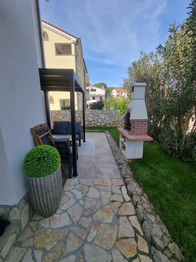 Villa Marta Porat  Exterior photo
